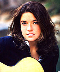 Jennifer Daniels' "Day To Live" Named April "Best Song Of The Month" 2 Jennifer Daniels
