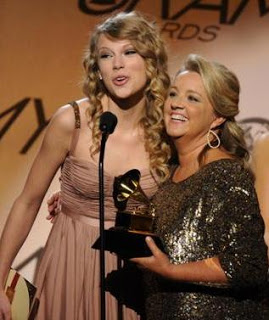 Taylor Swift and Liz Rose, 2010 Grammy Awards