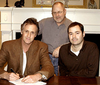 Stan Lynch signing his publishing deal with Sony/ATV.