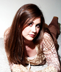 Sarah Callaghan's "Wake Up" Named June "Best Song Of The Month" 2 Sarah Callaghan