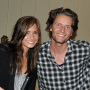 Interview with Toby Gad, Hit Writer/Producer for Beyonce, Alicia Keys, Fergie and Demi Lovato 1 Demi Lovato and Toby Gad.