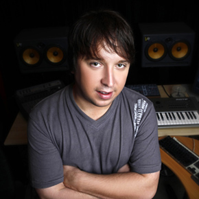 Kosta Lois' "Jukebox Love" Named June "Best Song Of The Month" 1 Kosta Lois