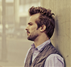 Matthew Genovese's "The Walls" Named May "Best Song Of The Month" 2 Matthew Genovese