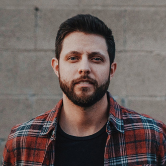 Singer/Songwriter Ray Fulcher Co-Writes 11 Songs For Country Star Luke Combs, And Releases His Own EP 1 Ray Fulcher