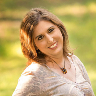 Amy Abernathy’s “Strong Defender” Named December “Best Song Of The Month” 1 Amy Abernathy