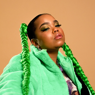 Pop Singer/Songwriter Zoe Wees Breaks Through With Her Songs “Control" “Girls Like Us”, And Her First EP 1 Zoe Wees